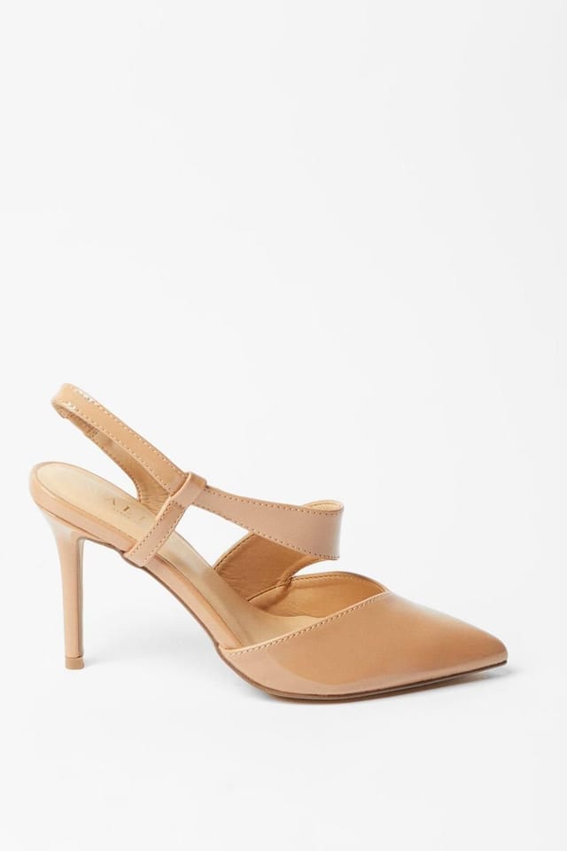 Wallis Wallis Women's Wide Fit Evie Asymmetric Strap Detail Pointed Court Shoes in Beige - 2