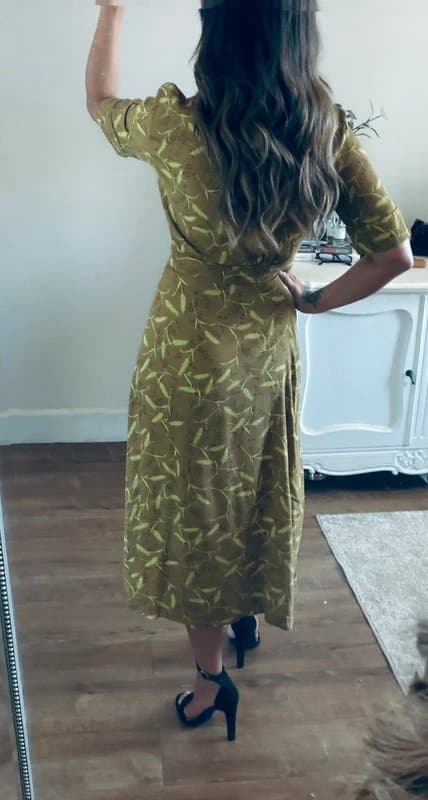 & Other Stories & other stories olive khaki corn print wrap midi dress size 8