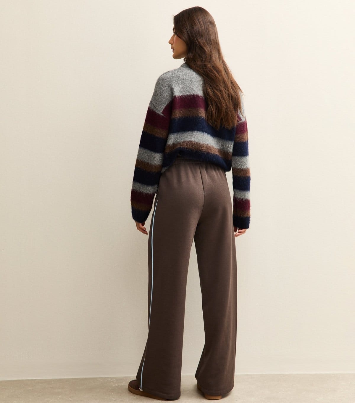 New Look Women's Dark Brown Side Stripe Wide Leg Joggers New Look - 4