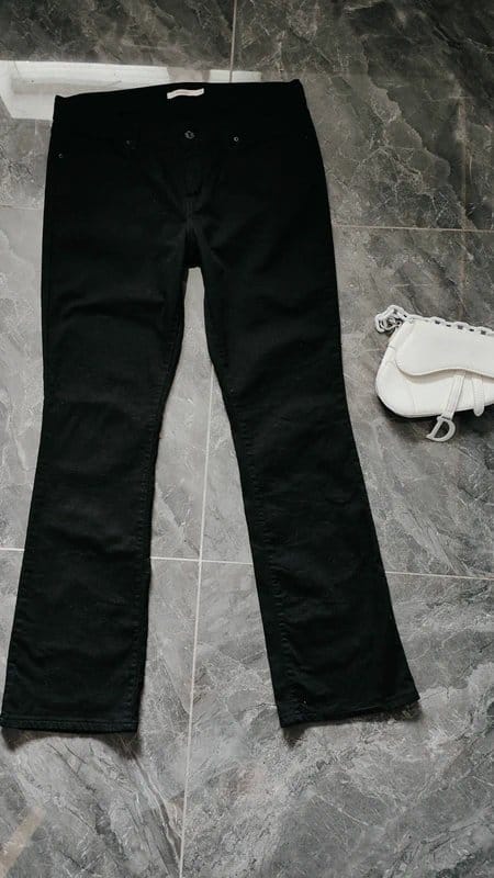 Levi's Black Bootcut Jeans Size 34
