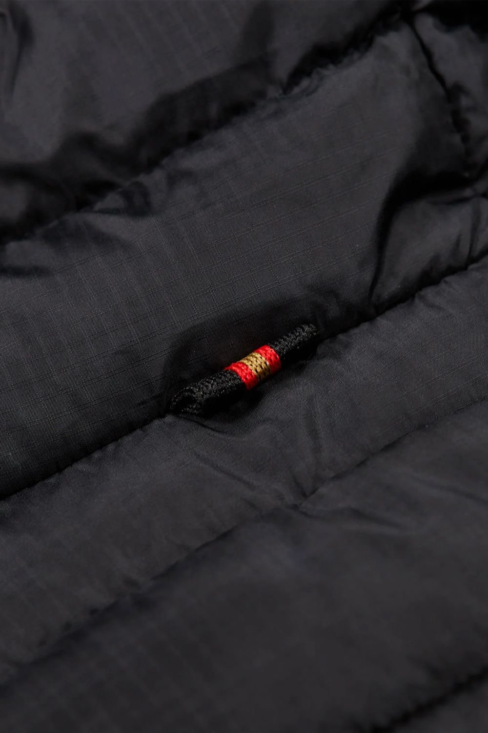 Luke 1977 Luke 1977 Men's Bubbla Hood 2000 Junior Gilet in Black - 3