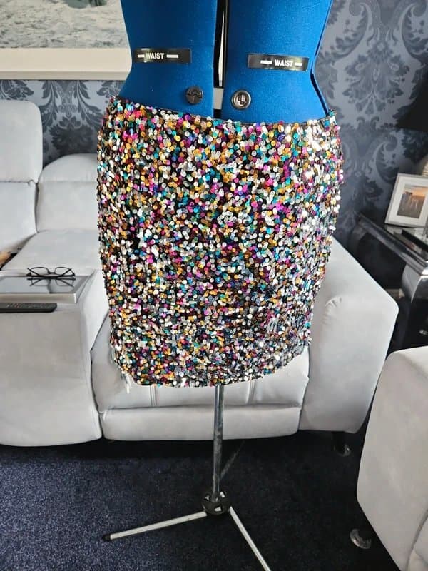 Shein Coloured sequined skirt size 1xl 16-18