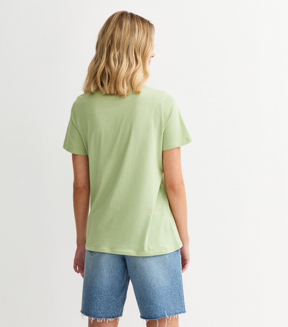 New Look Women's Green Daisy Print T-Shirt New Look - 4