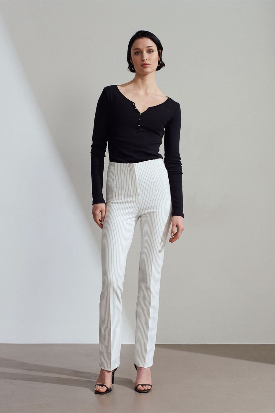 Dilvin White High-Waist Striped Pants