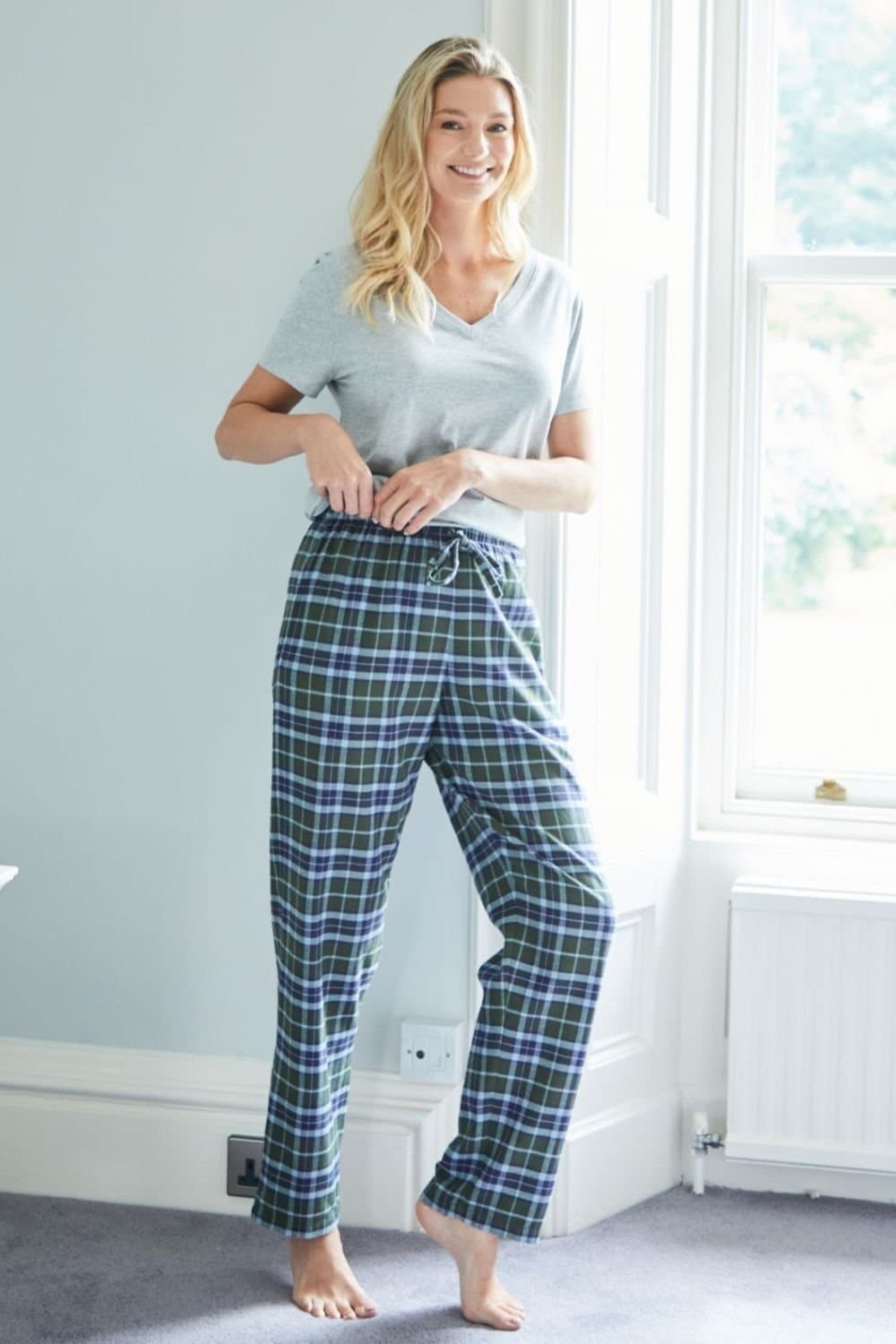 British Boxers British Boxers Women's "Jura" Tartan Brushed Cotton Pyjama Trousers in Dark Green
