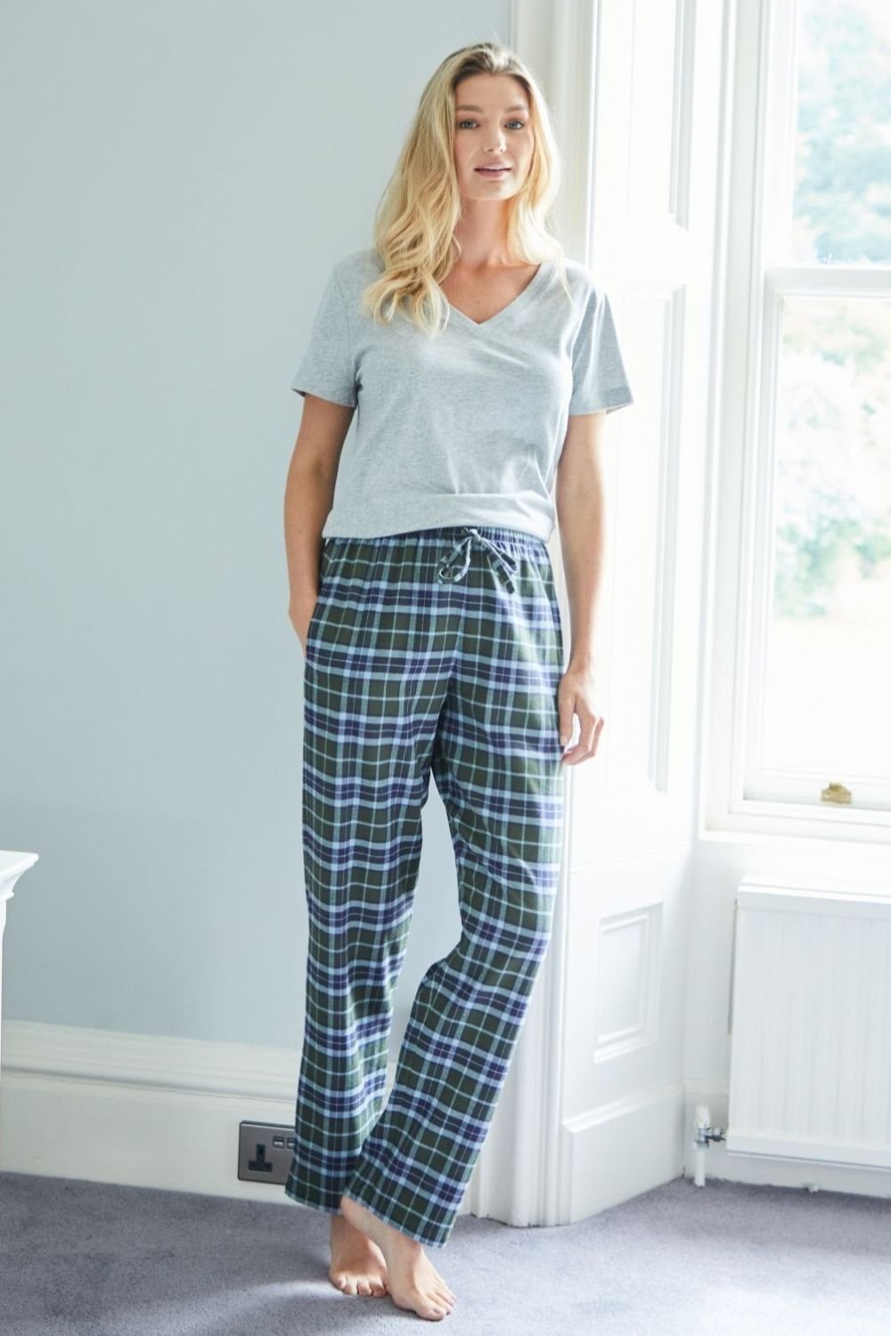 British Boxers British Boxers Women's "Jura" Tartan Brushed Cotton Pyjama Trousers in Dark Green - 2