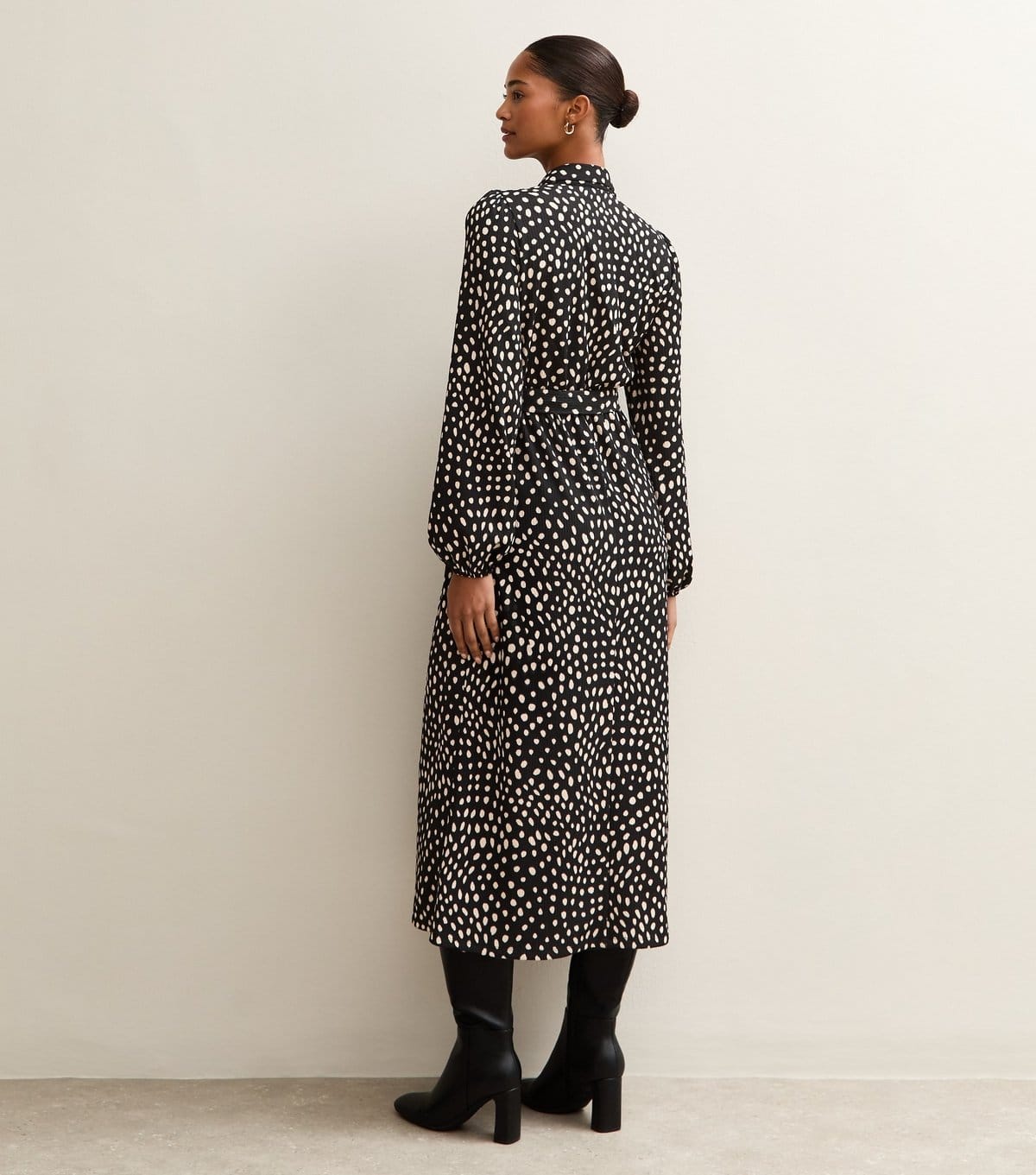 New Look Women's Black Crinkled Spotty Print Shirt Dress New Look - 4