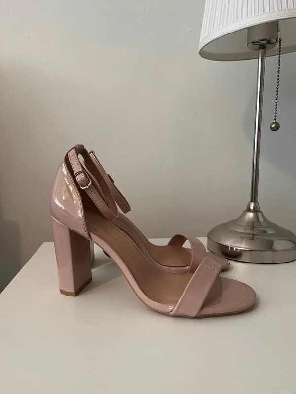 New Look Brand New with Tags New Look Nude Pink Patent Block Heel Sandals - Size: 7