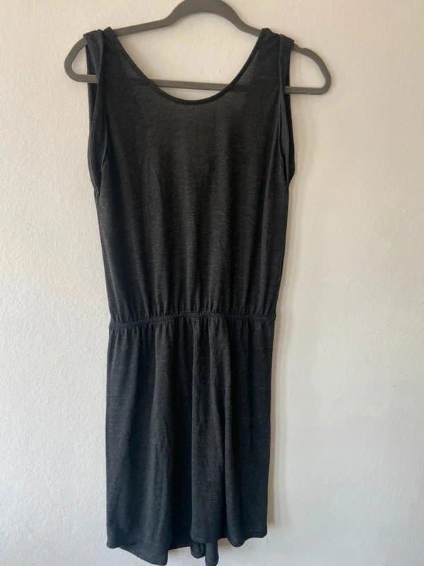Vila Ladies Vila black long cami top size 8