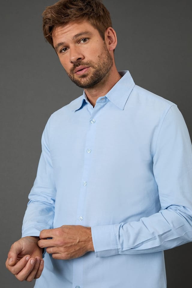 Burton Burton Men's Light Blue Oxford Long Sleeve Shirt - 2