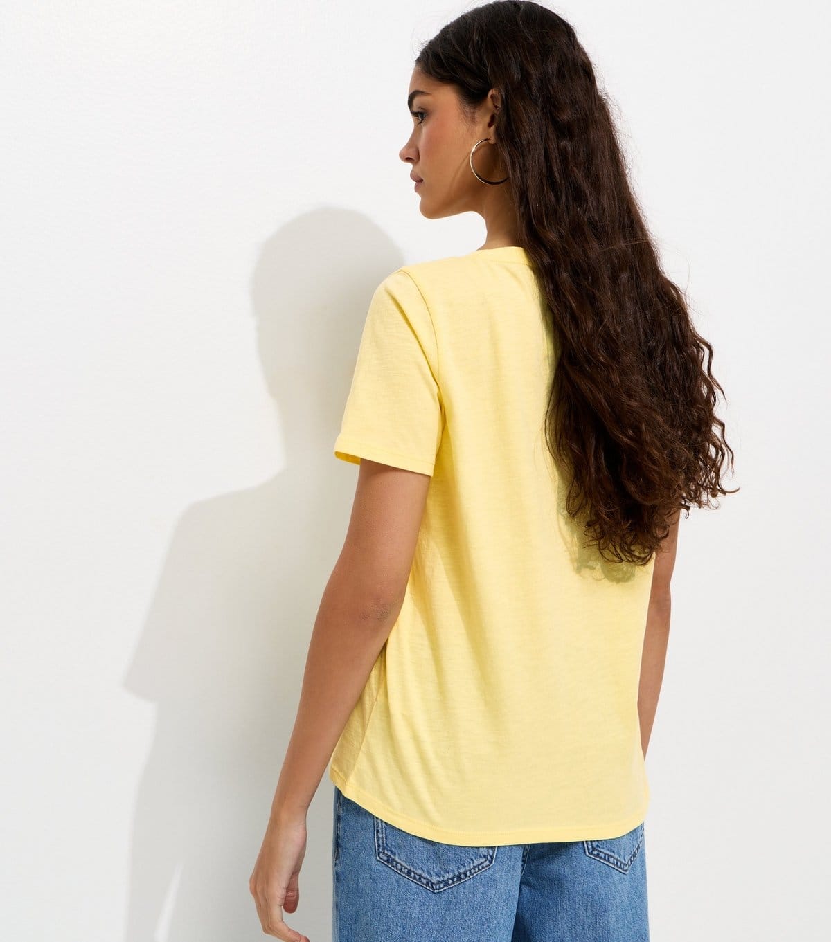 New Look Women's Light Yellow Cotton V-Neck T-Shirt New Look - 4