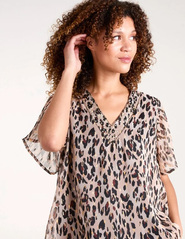 Blue Vanilla V Neck Animal Blouse - 3