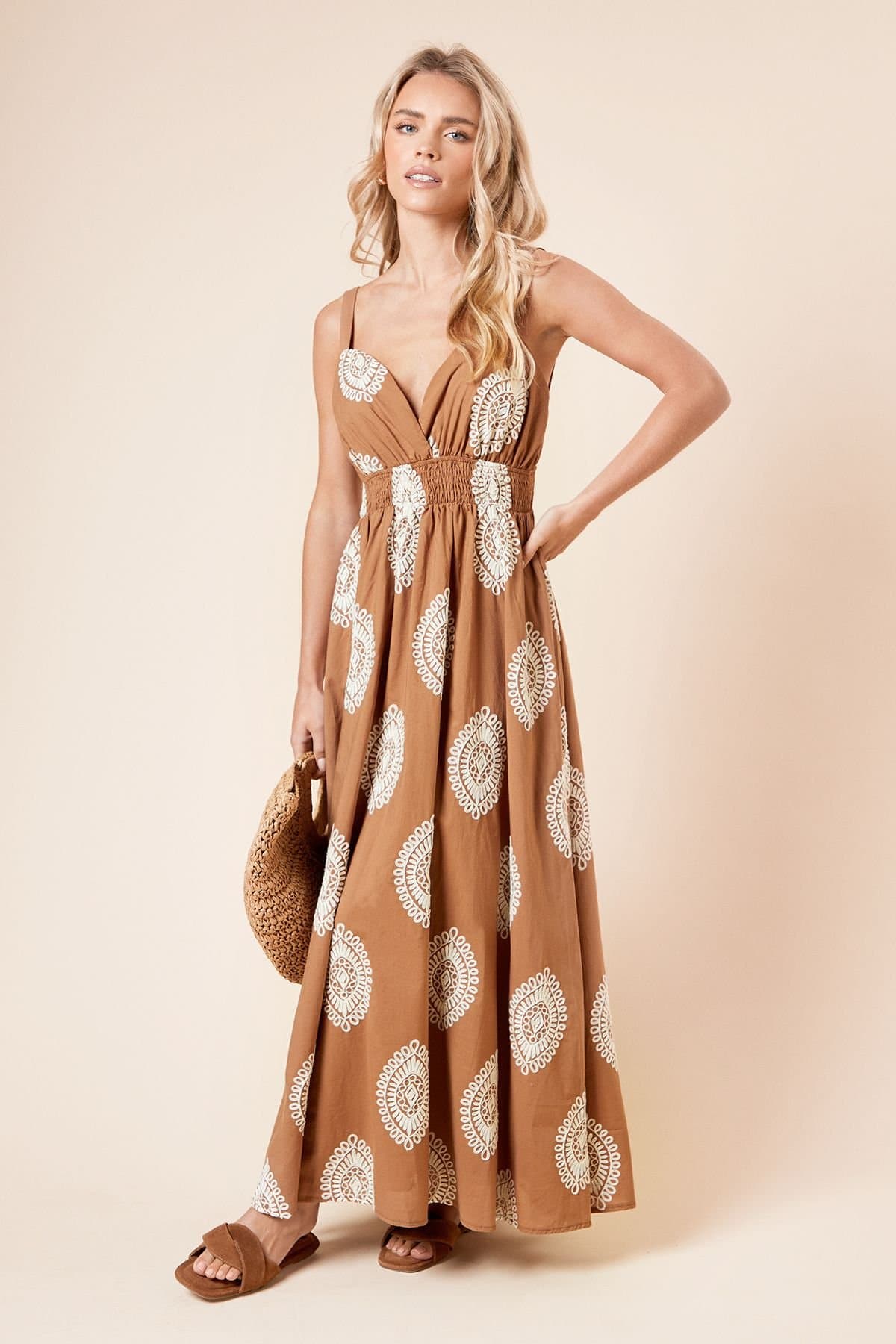 Dorothy Perkins Dorothy Perkins Women's Petite Brown Embroidered Midi Dress