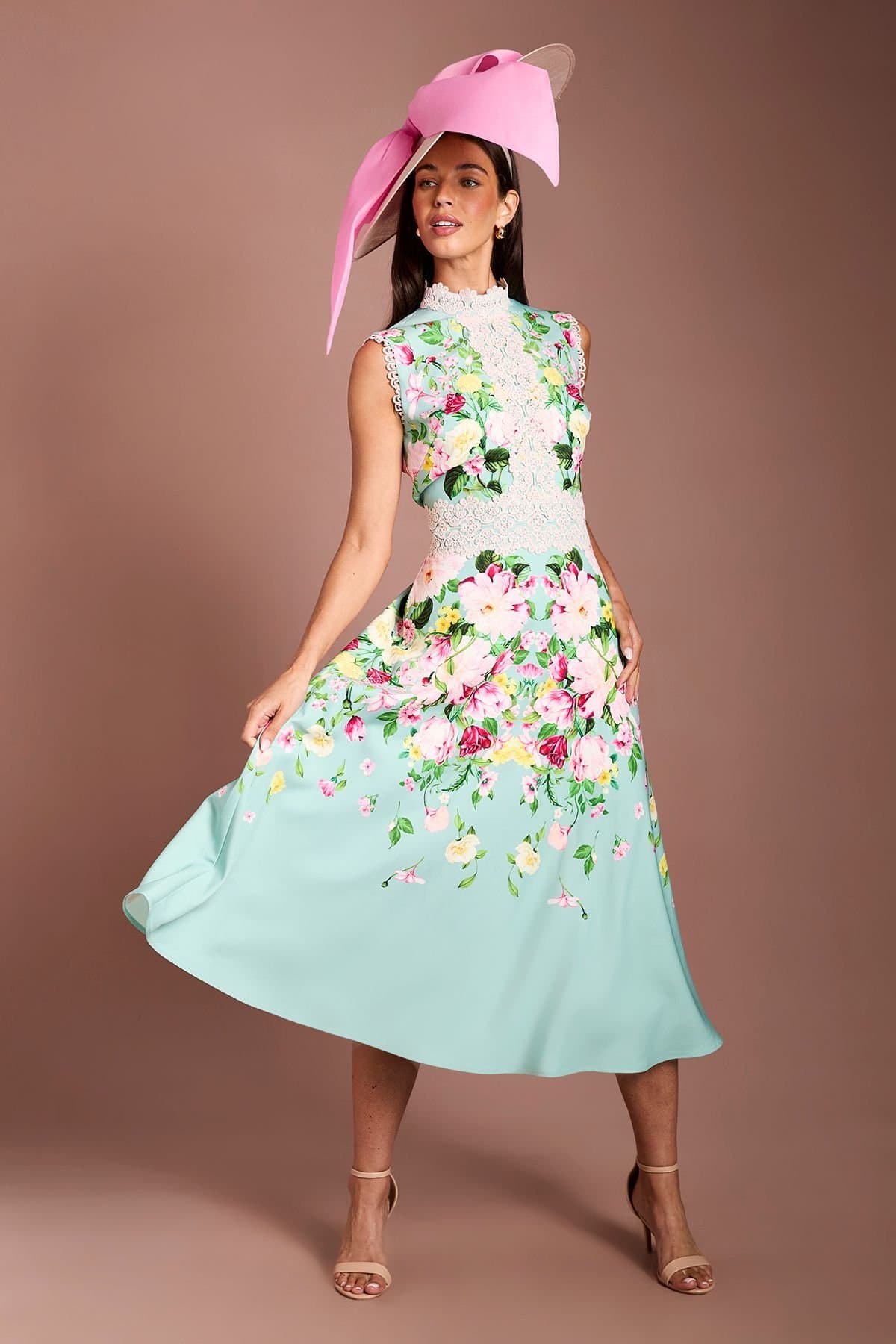 Coast Coast Women's Lisa Tan Lace Trim Placement Print Midi Dress in Sage