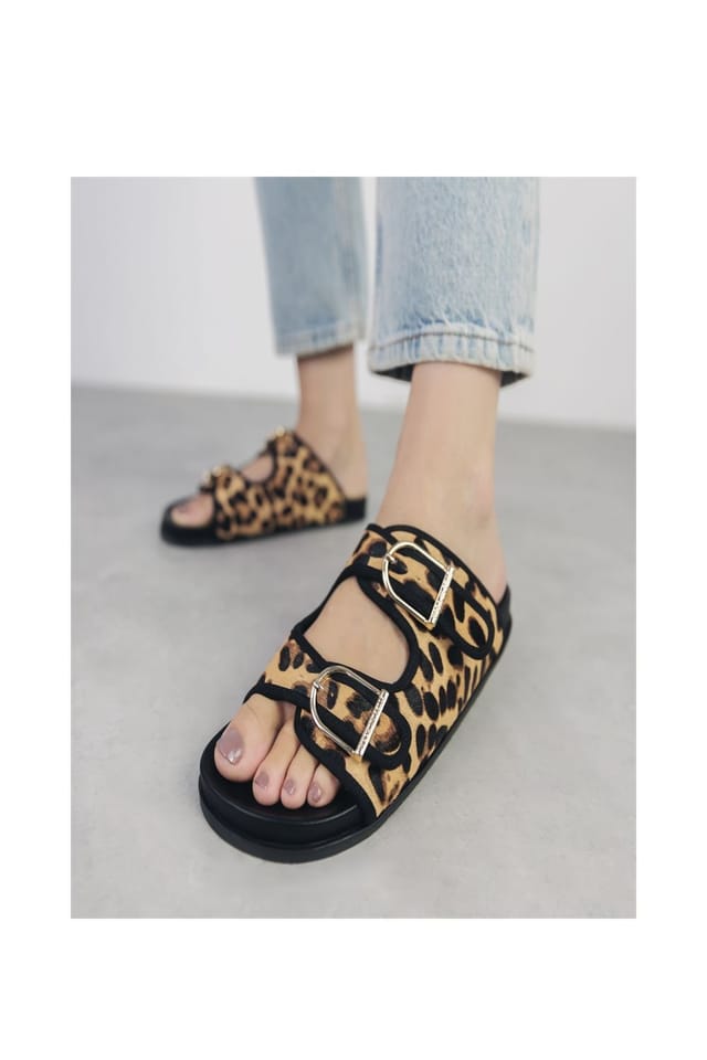 Moda In Pelle Moda In Pelle Women's 'Janettie' Pony Hair Sandals - 2