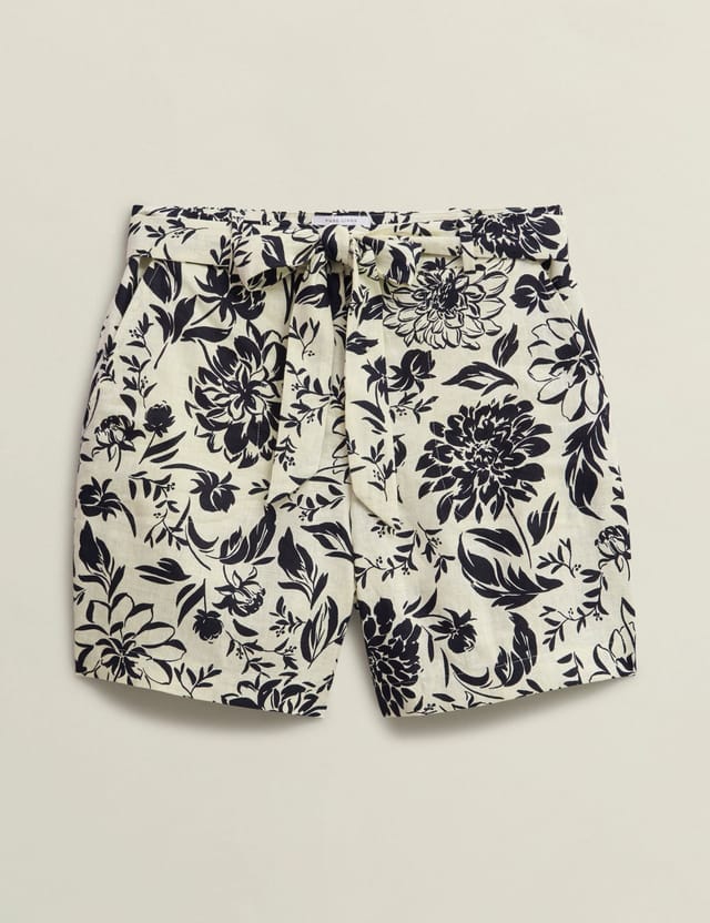 Hobbs London Hobbs London Women's Maura Floral Print Linen Shorts in Dark Navy - 2