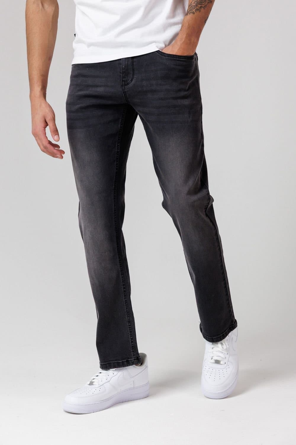 Firetrap Firetrap Men's Straight Leg Cotton Rich Jeans in Dark Grey