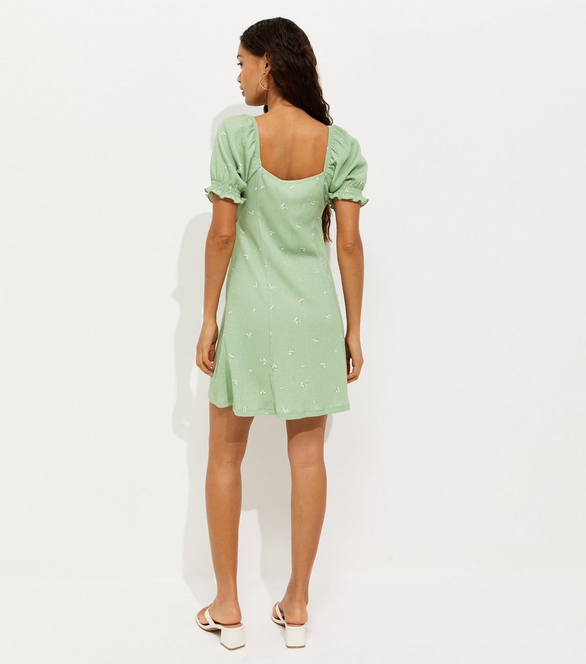 New Look Women's Petite Green Ditsy Floral Print Milkmaid Crinkle Texture Mini Dress New Look - 4