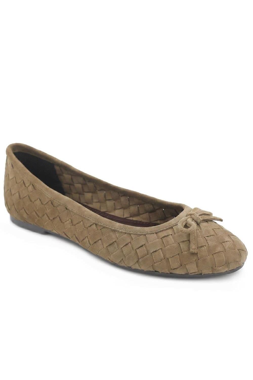 Jones Bootmaker Jones Bootmaker Women's Orta Leather Woven Pumps in Olive