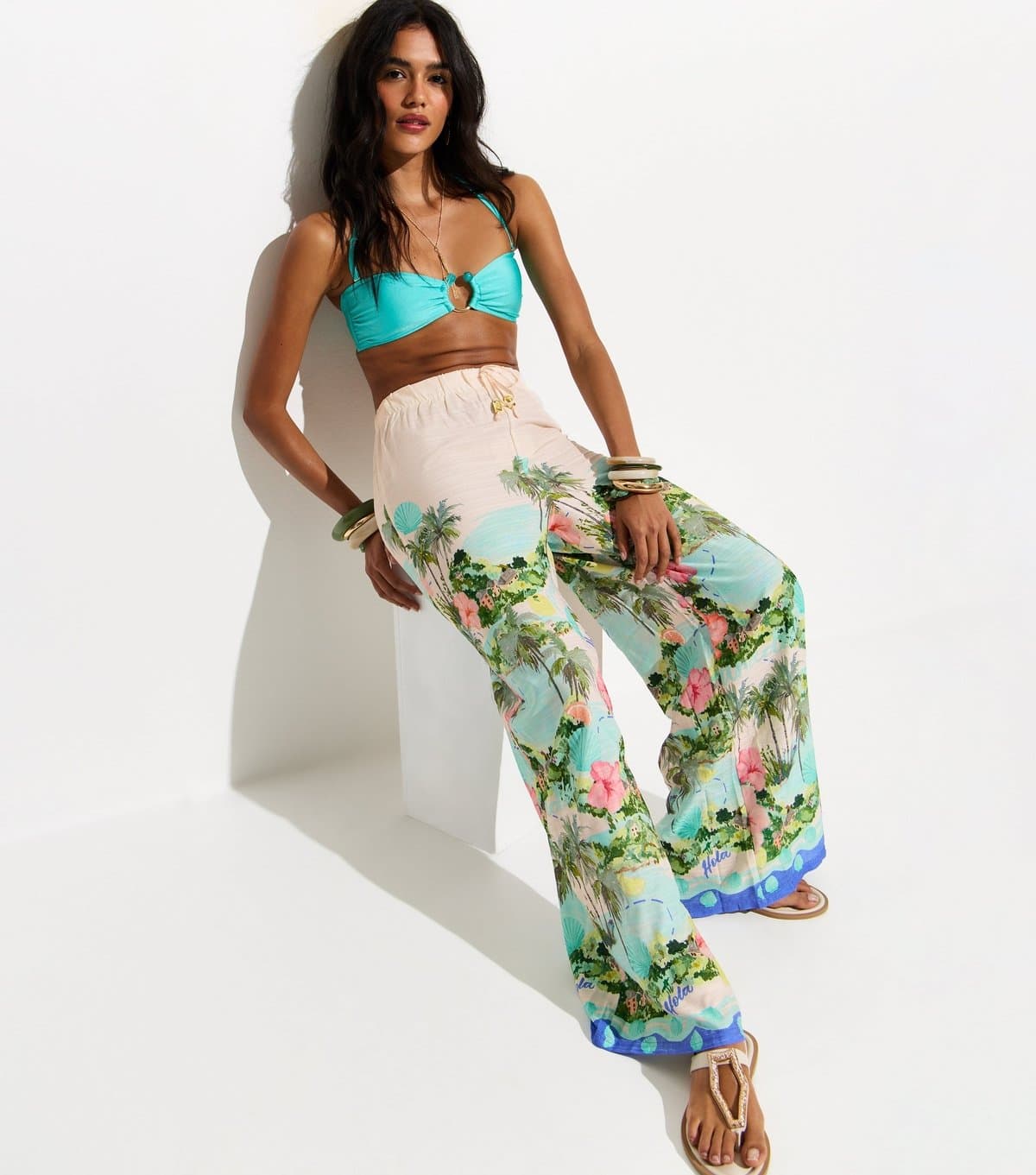 New Look Women's White Tropical Print Wide Leg Trousers New Look