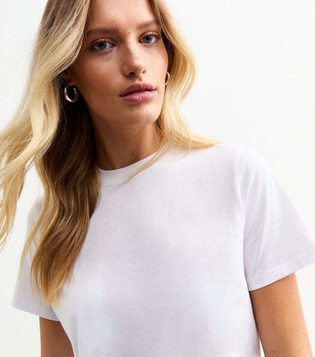 New Look Women's White Short Sleeve Crew Neck T-Shirt New Look - 2