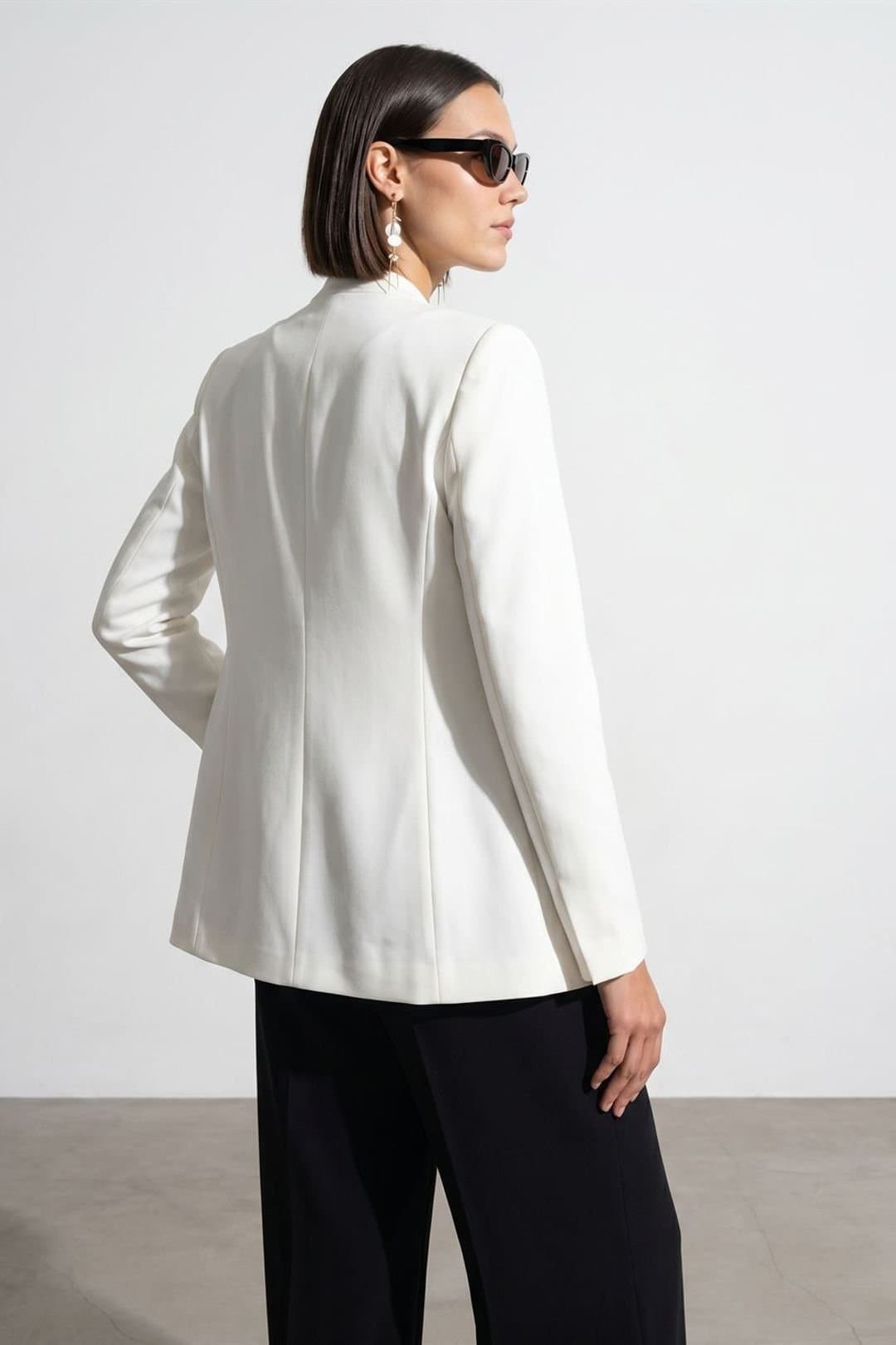 Dilvin Dilvin Off-White Slim Fit Crepe Blazer Jacket