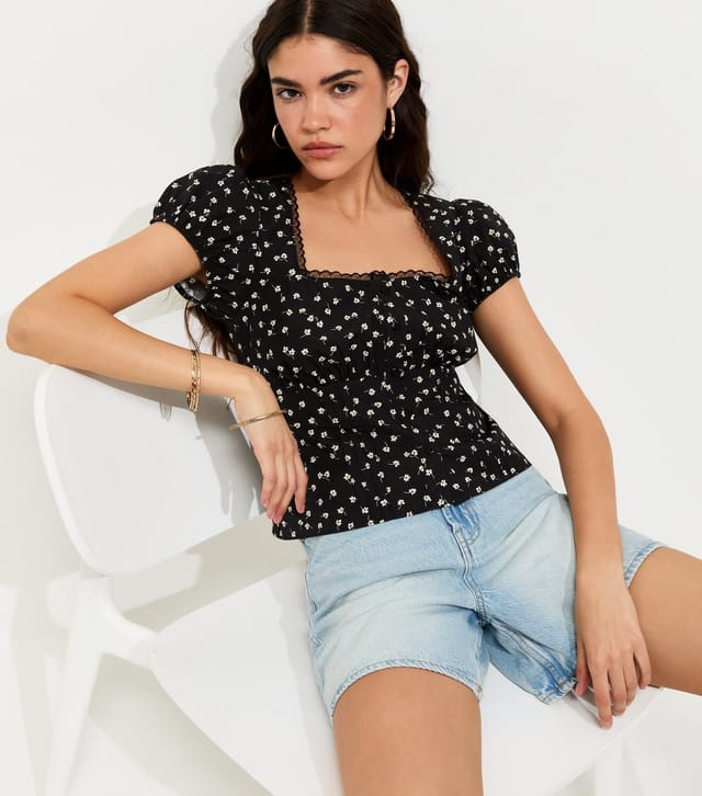 New Look Women's Black Cotton Ditsy Floral Lace Trim Milkmaid Top New Look - 2