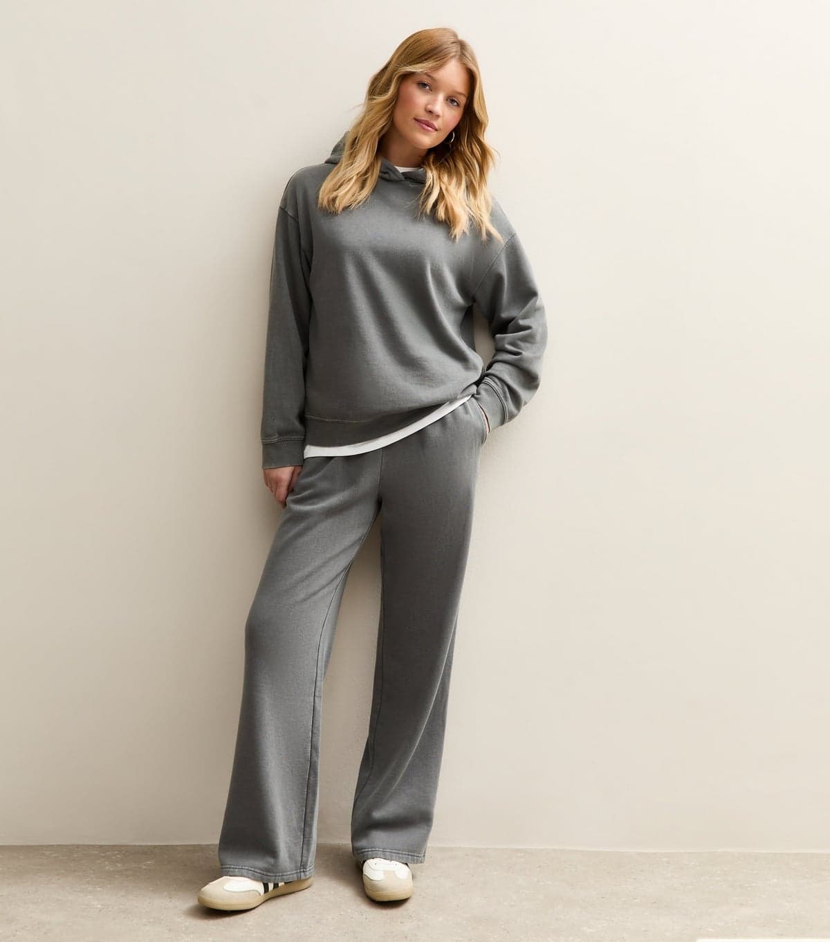 New Look Women's Dark Grey Wide Leg Joggers New Look