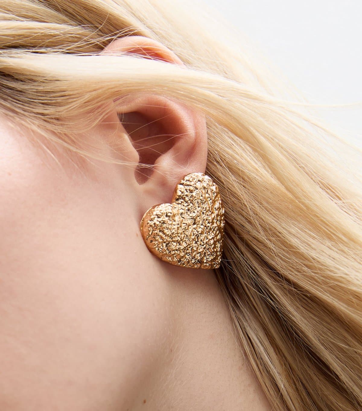 New Look Gold Tone Textured Heart Earrings New Look