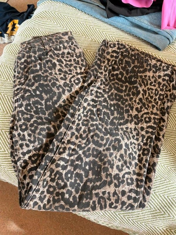 New Look Leopard / cheetah jeans