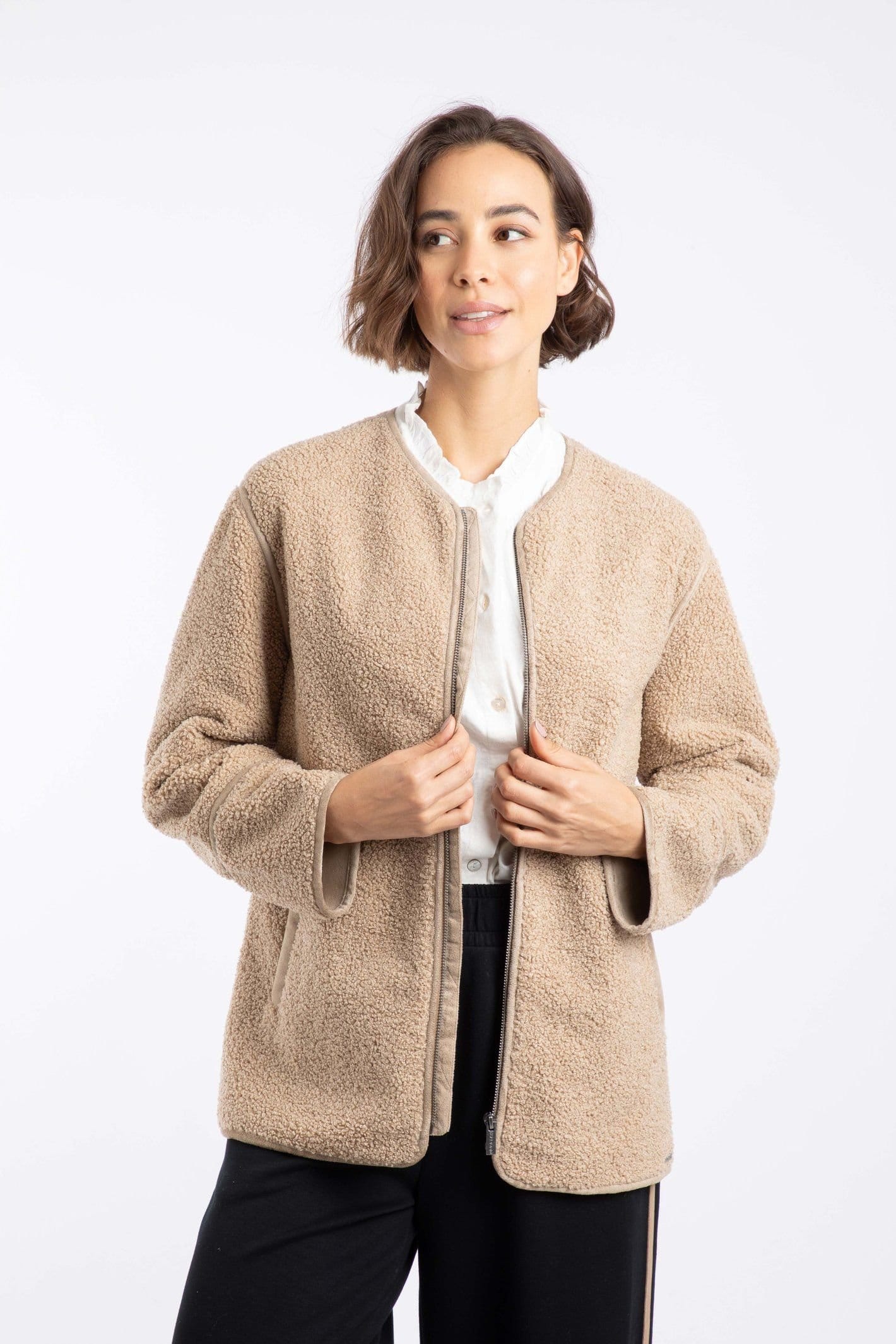 Weird Fish Weird Fish Women's Gleason Faux Shearling Jacket in Light Brown - 4