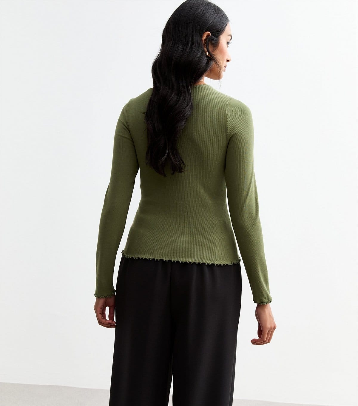New Look Women's Khaki Ribbed Crew Neck Long Sleeved Top New Look - 4