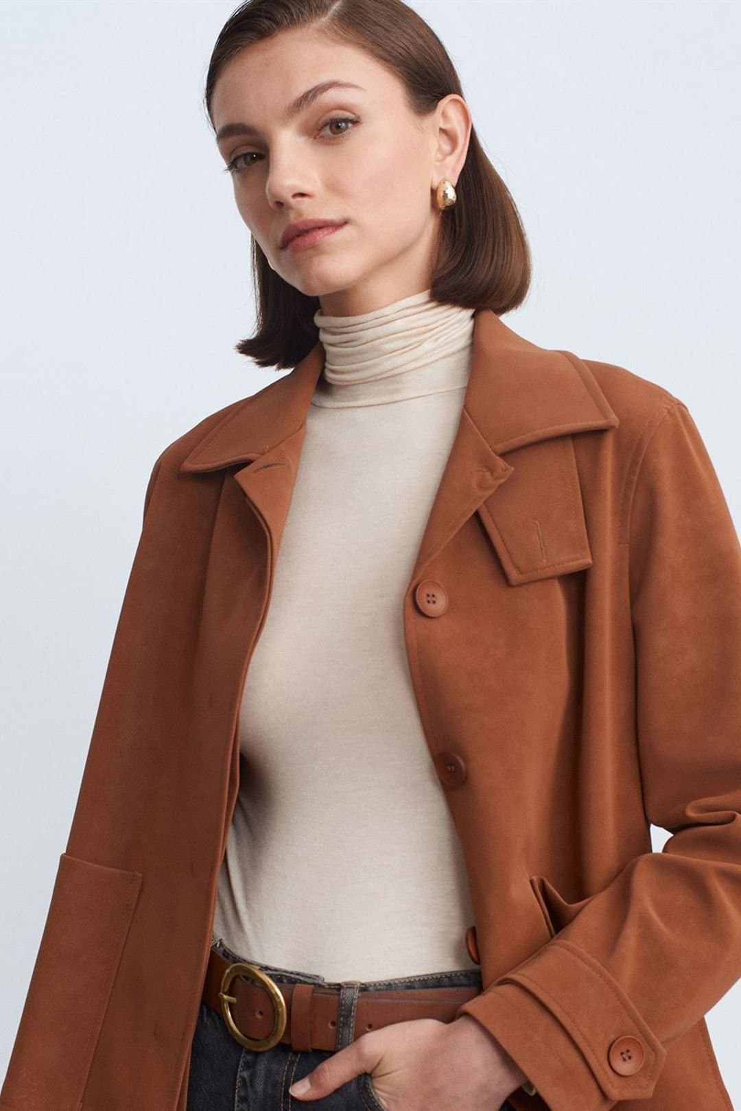 Dilvin Dilvin Women's Faux Suede Button Jacket in Camel