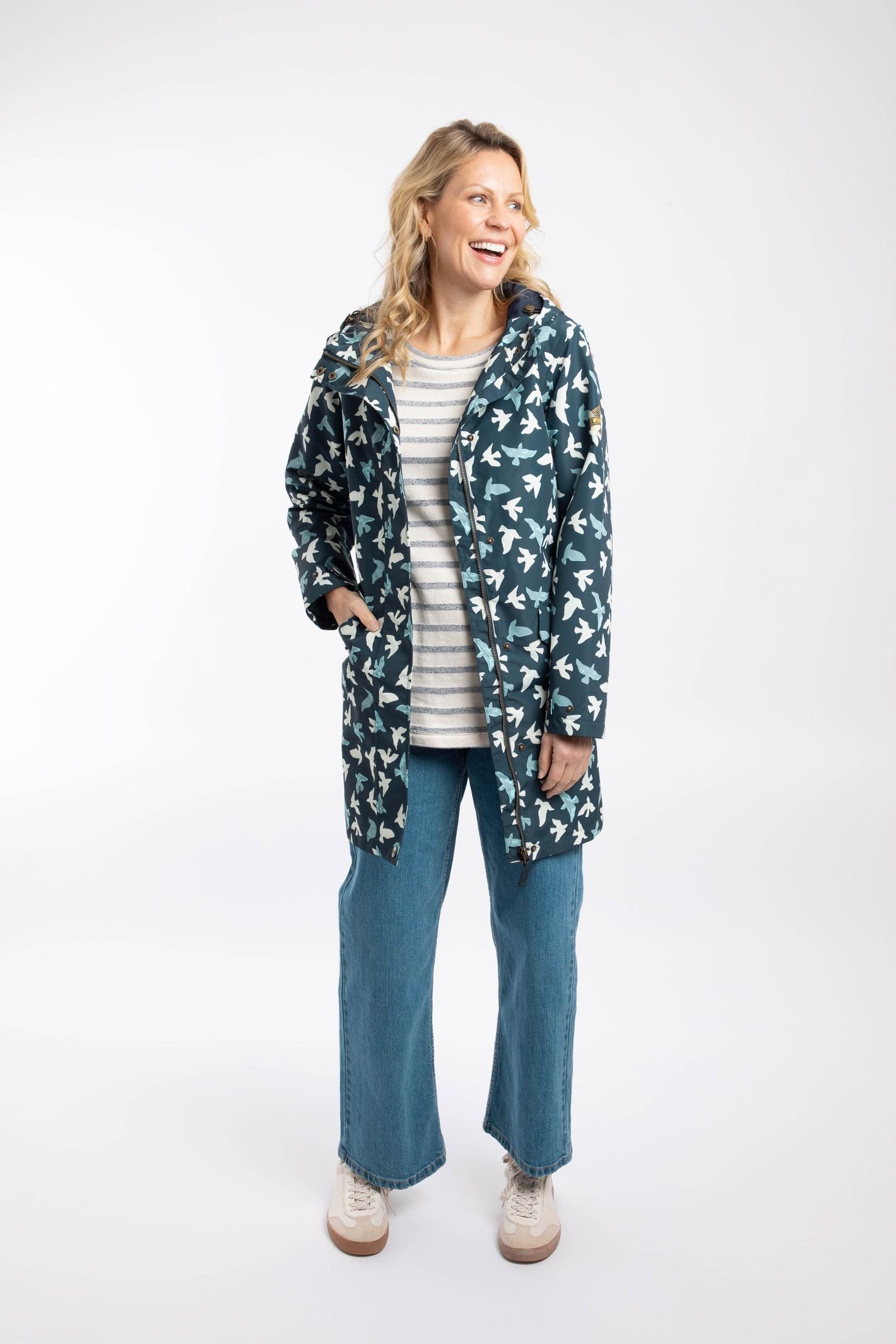 Weird Fish Weird Fish Women's Alinda Printed Waterproof Jacket in Midnight - 4