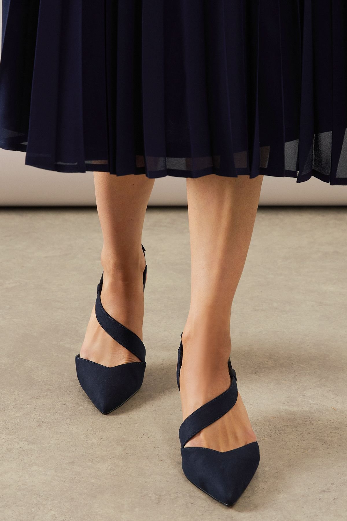 Wallis Wallis Women's Evelyn Asymmetric Slingback Kitten Heel Court Shoes in Navy - 2