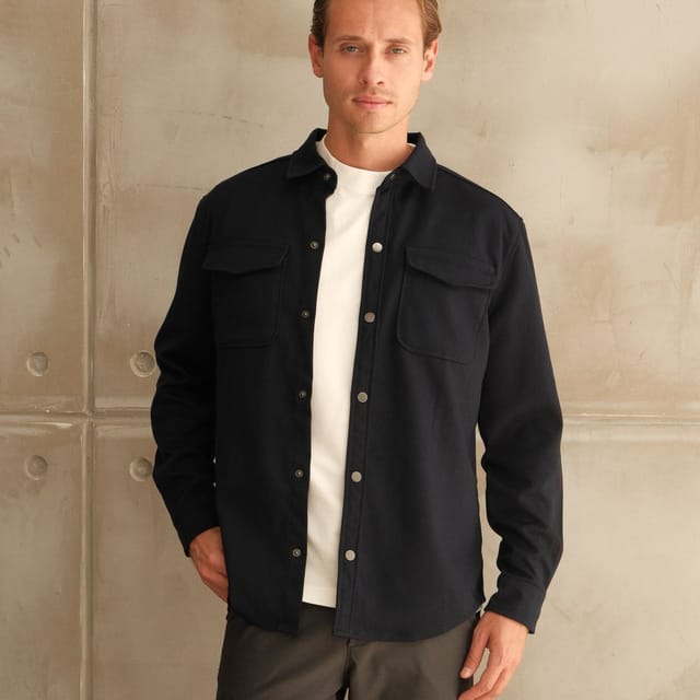 Walker & Hunt Walker & Hunt Men's Mason Overshirt in Navy - 2