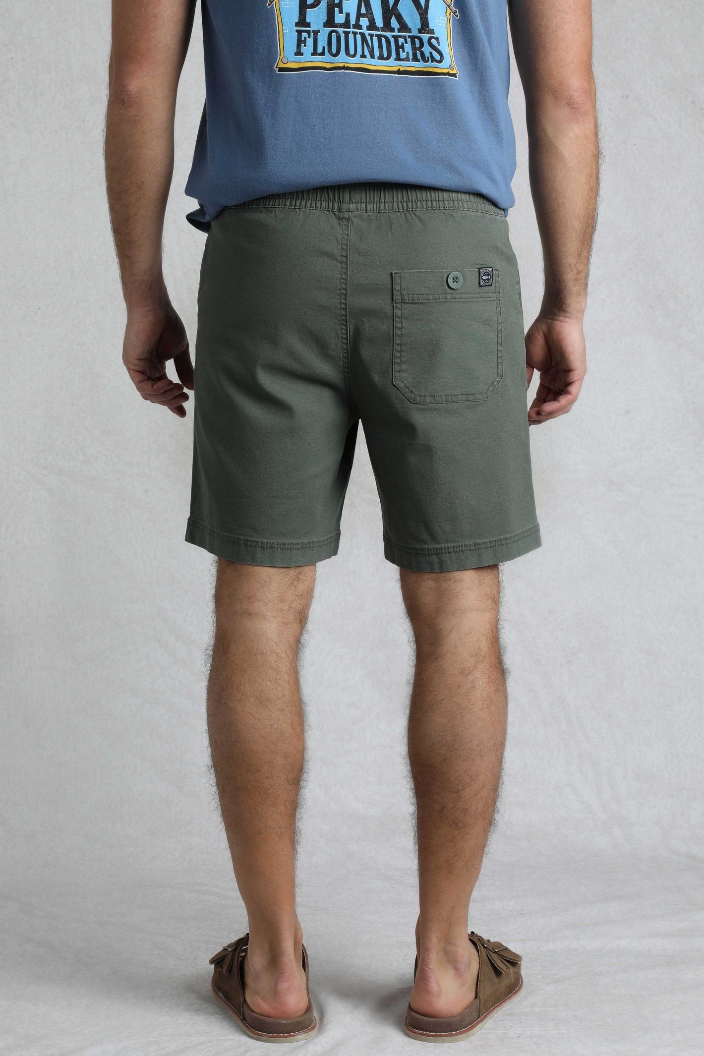 Weird Fish Weird Fish Men's Weston Canvas Shorts in Dark Olive - 3