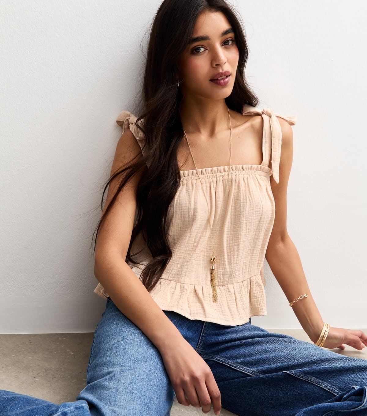 New Look Women's Stone Textured Tiered Hem Tie Strap Top New Look