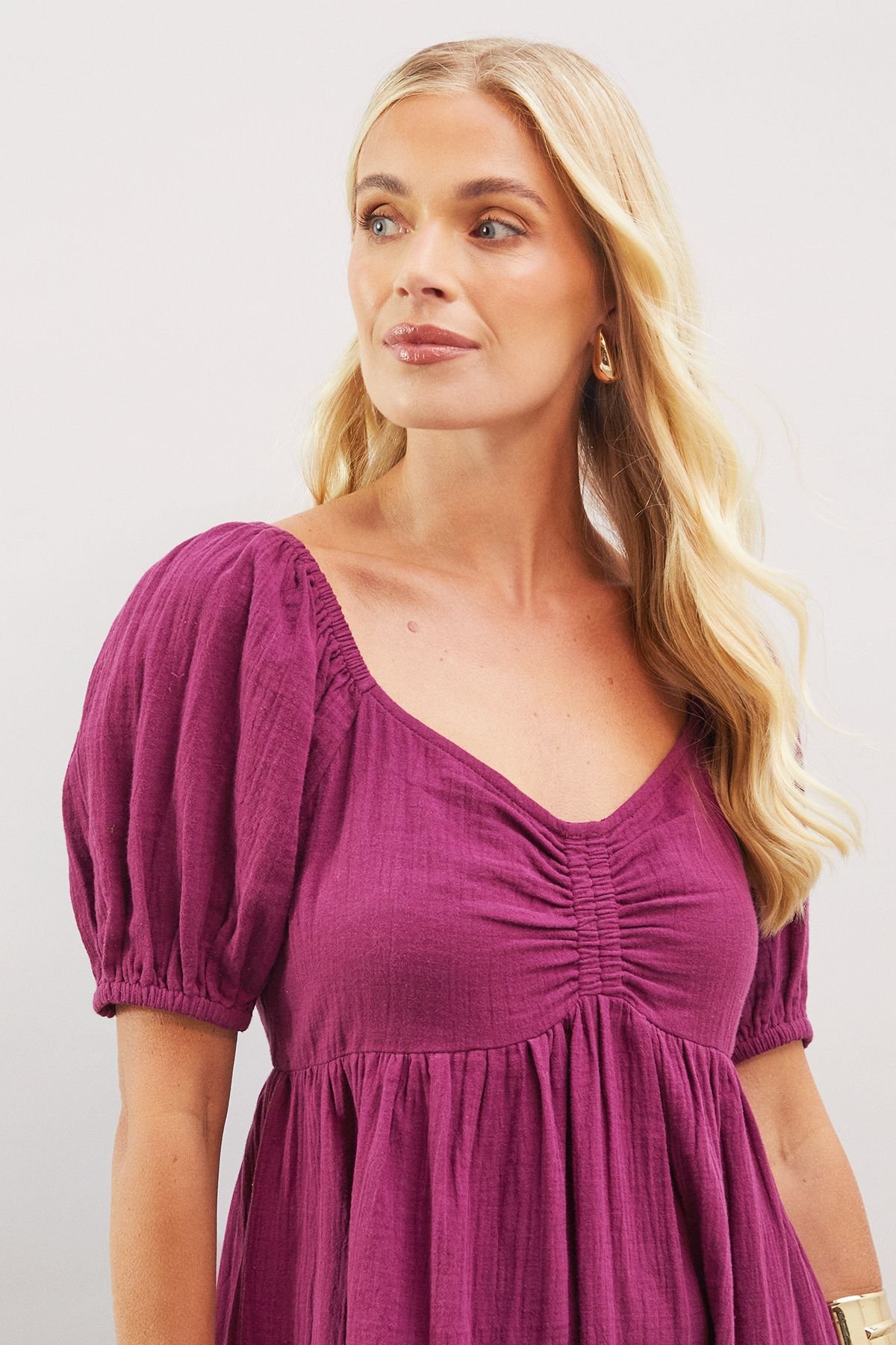 Wallis Wallis Women's Petite Palm Embroidered Textured Midi Dress in Plum - 4