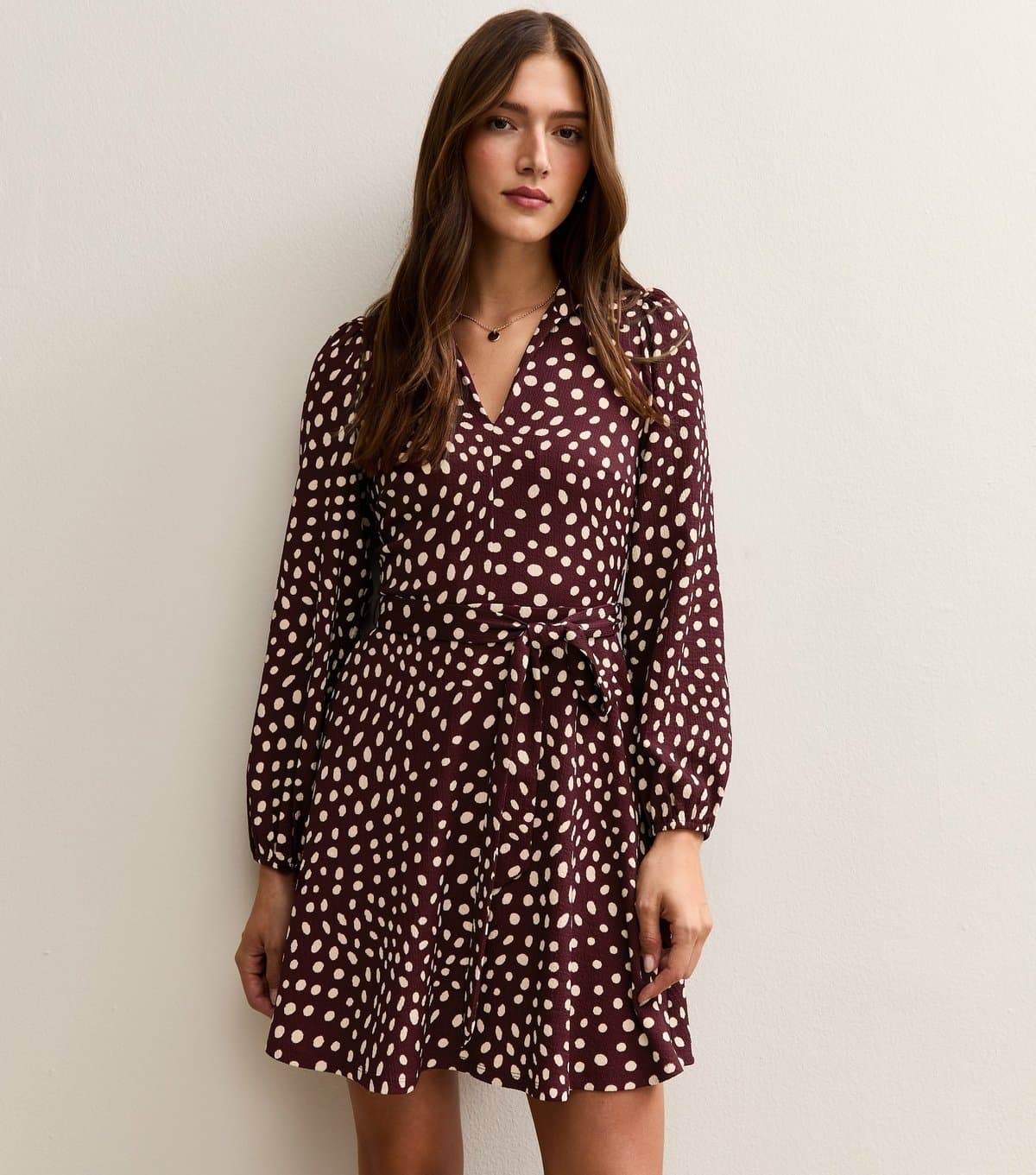 New Look Women's Dark Red Spotty Crinkled Long Sleeve Mini Dress New Look