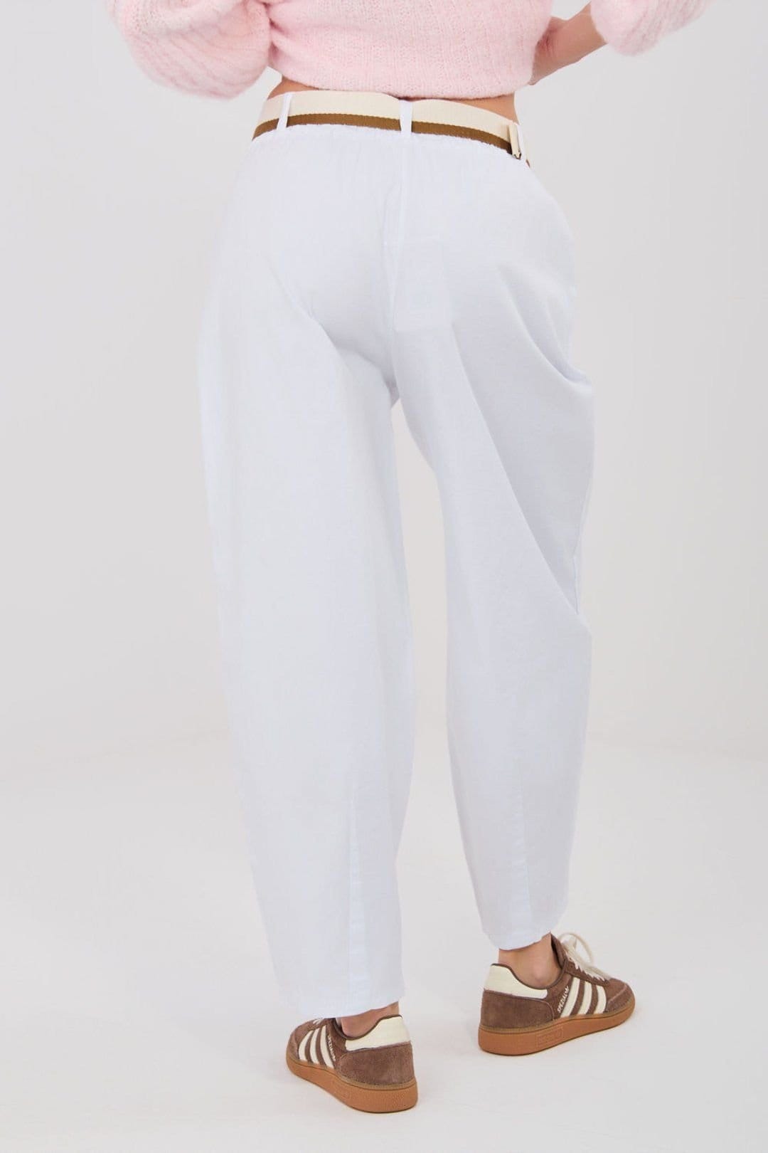 Love Lace Love Lace Women's Carrot Cut High Waisted Tapered Trousers in White - 4