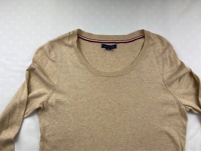 Tommy Hilfiger Beige Knit Jumper - Ladies Medium