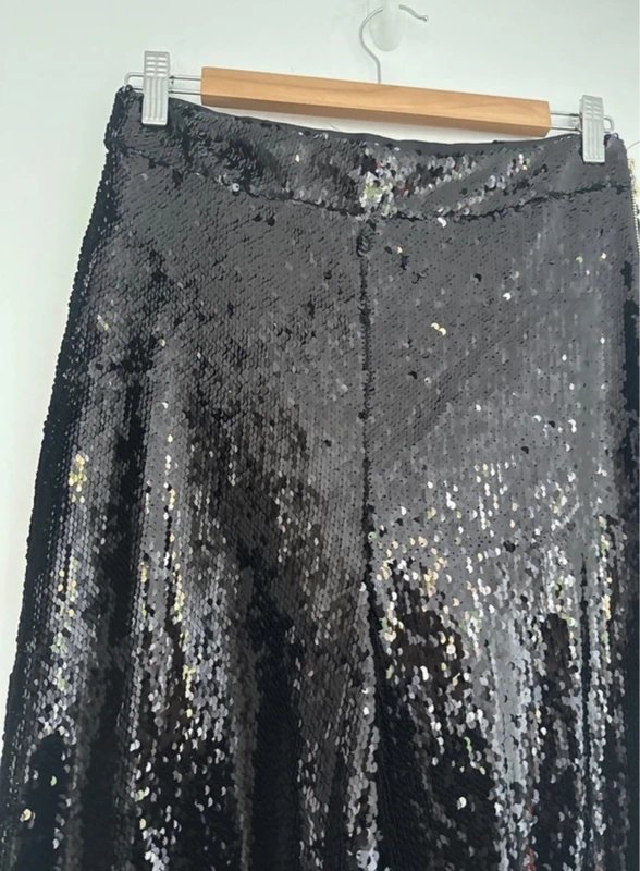 River Island NEW ( shop floor ) River Island Black Sequin Feather Hem Trousers - Size UK 14 - 1