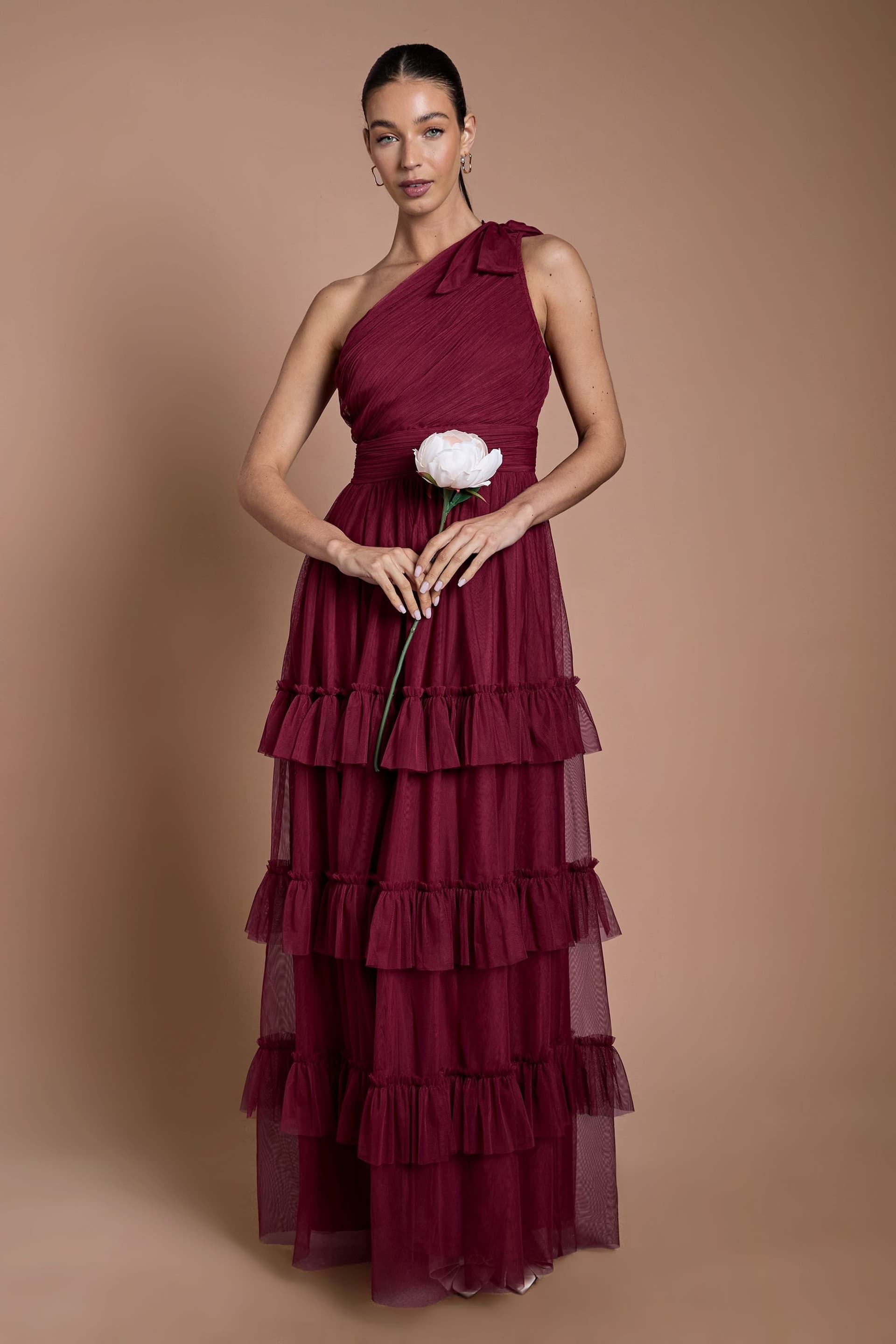 Oasis Oasis Women's Wine Pleated Mesh One Shoulder Tiered Maxi Bridesmaid Maxi Dress