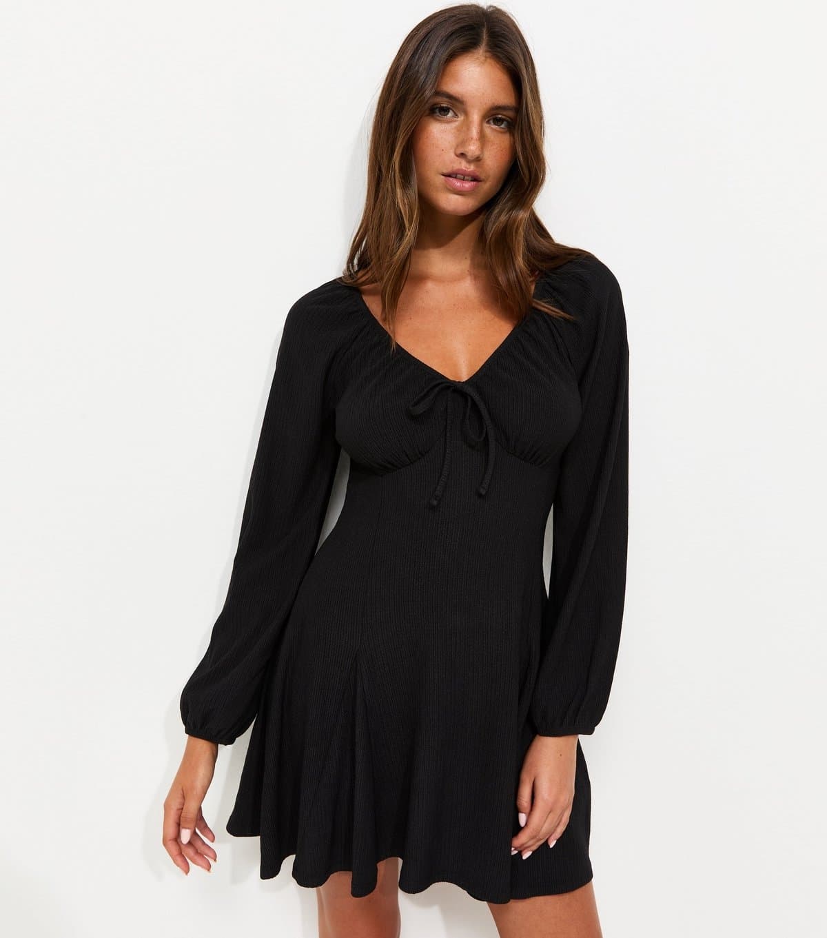 New Look Women's Black Long Sleeve Crinkle Texture Godet Skirt Mini Dress New Look