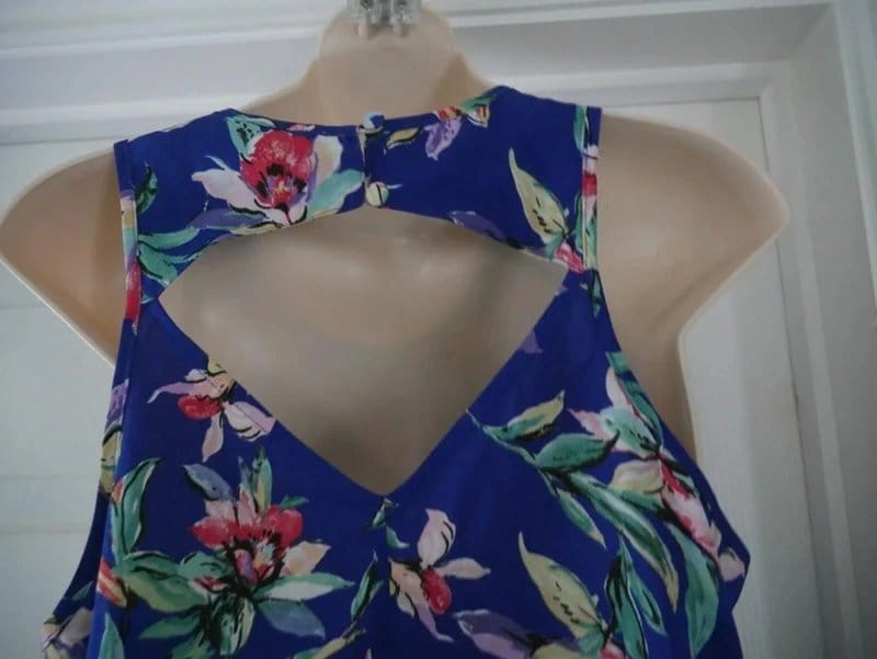 New Look Blue Floral Sleeveless Blouse