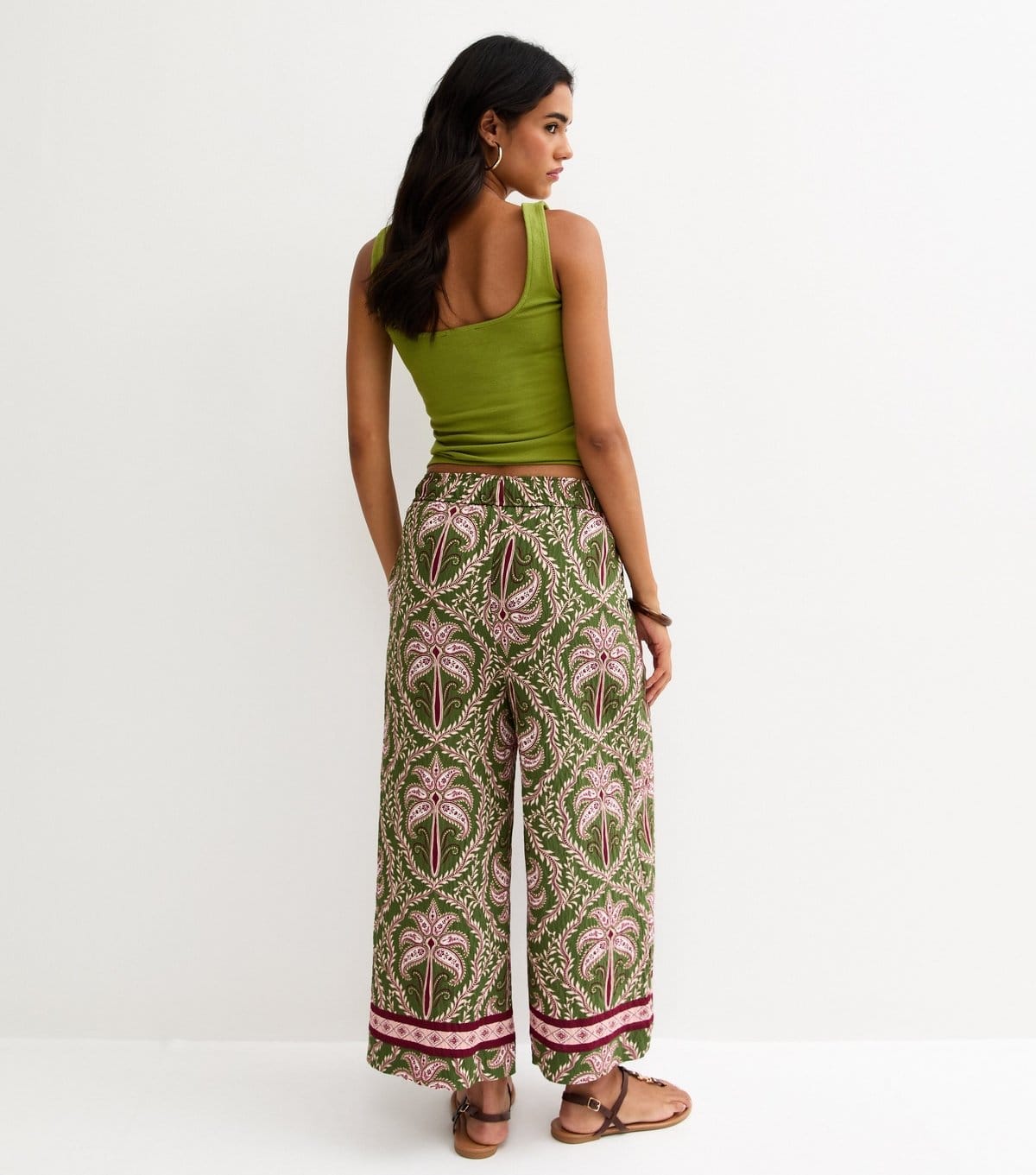 New Look Women's Green Palm Tree Print Cropped Wide Leg Trousers New Look - 4
