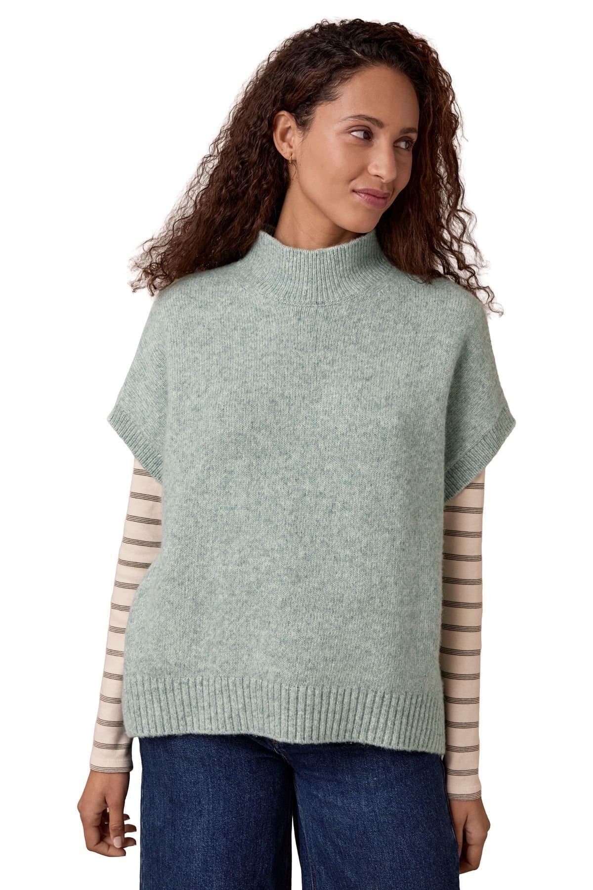 Celtic & Co Celtic & Co Women's Woolly Turtle Neck Top in Pale Grey