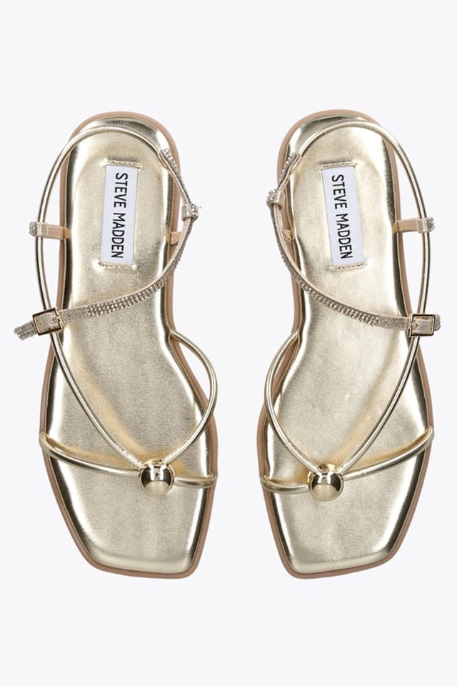 Steve Madden STEVE MADDEN Women's 'Tiki Gold' Sandals in Gold - 2
