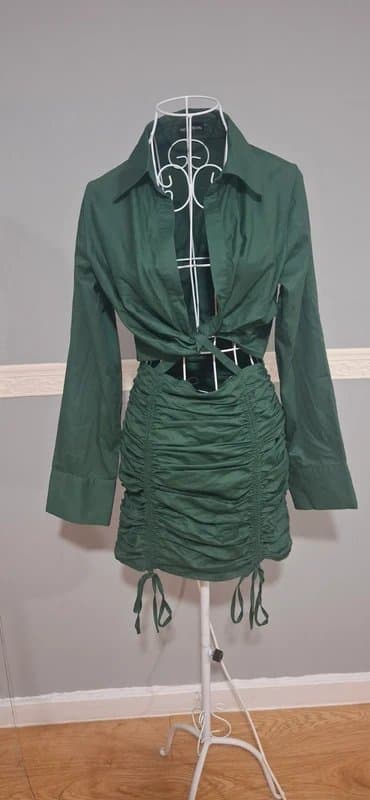 PrettyLittleThing PrettyLittleThing Forest Green Cut-Out Ruched Mini Dress – UK 8 – Stunning Statement Style!